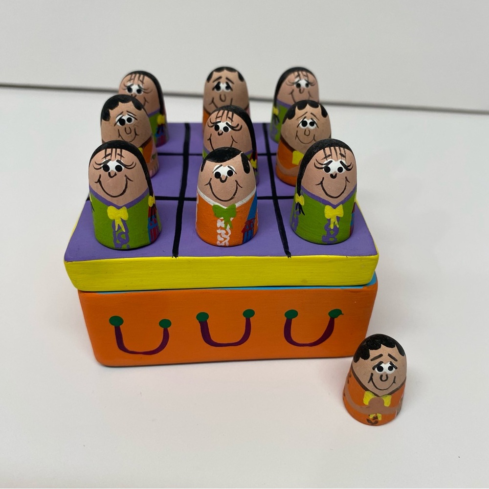 Vintage Mexican Folk Art Clay Tic-Tac-Toe Game - Hand Painted Folk Figures Terra